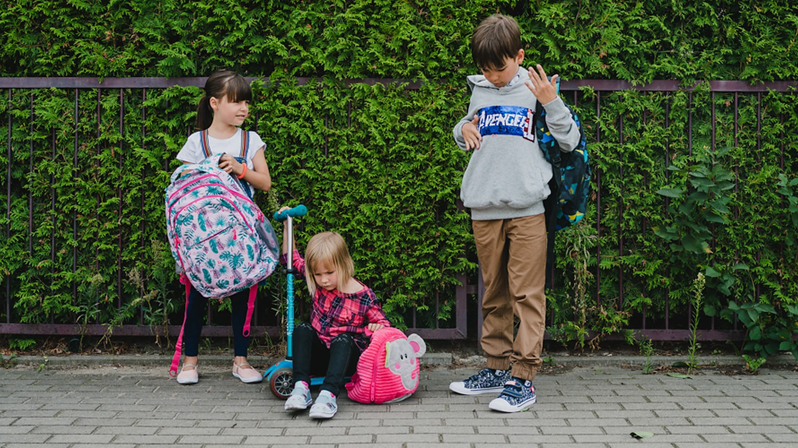 The “Closing Shift”: A 10-Minute Evening Routine for Stress-Free School Mornings